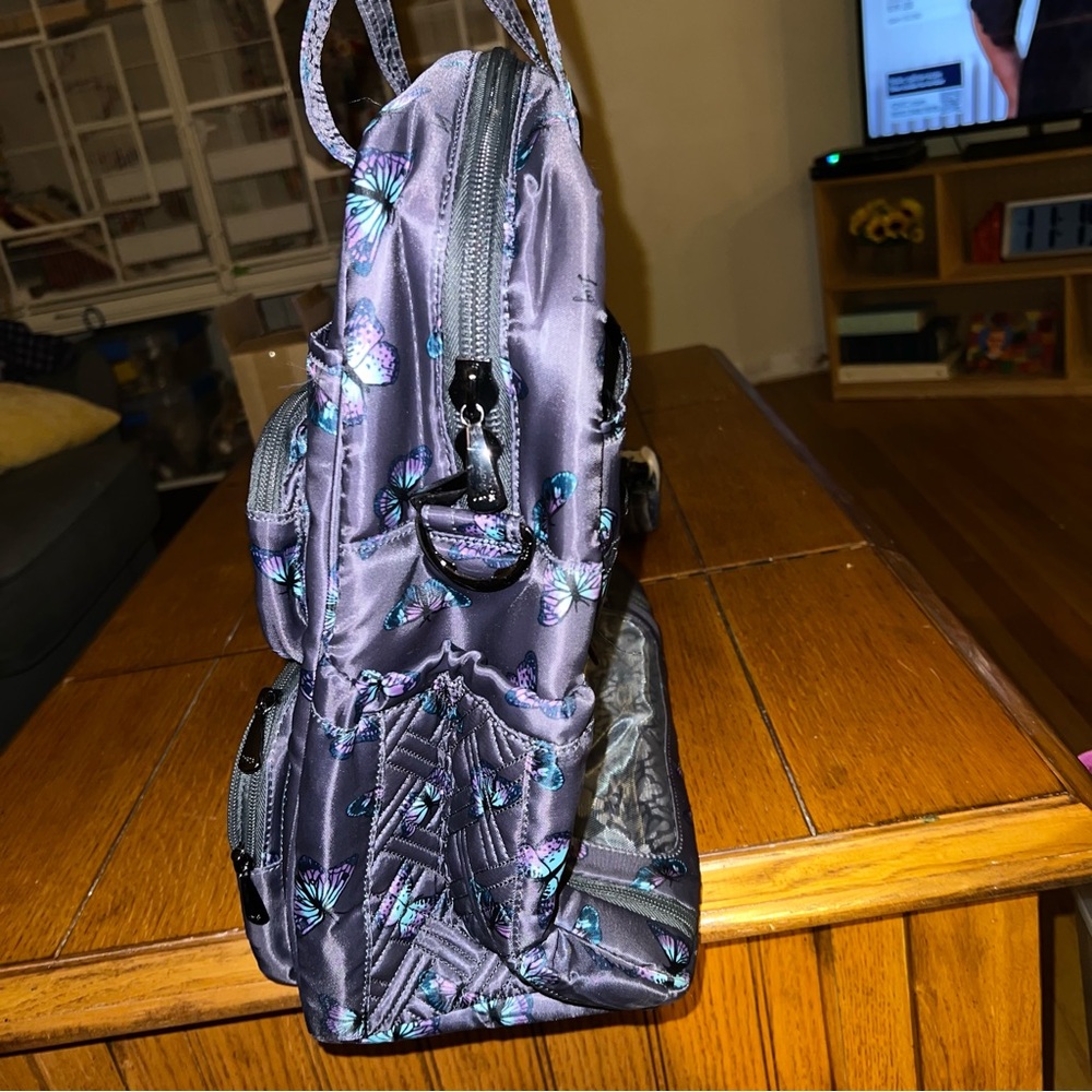 NEW Lug Life Puddle Jumper LE Convertible Bag in Butterfly Grey - Picture 3 of 8